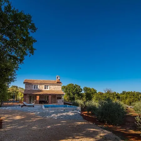 Luxury With A Swimming Pool Risika, Krk - 17410 Villa *